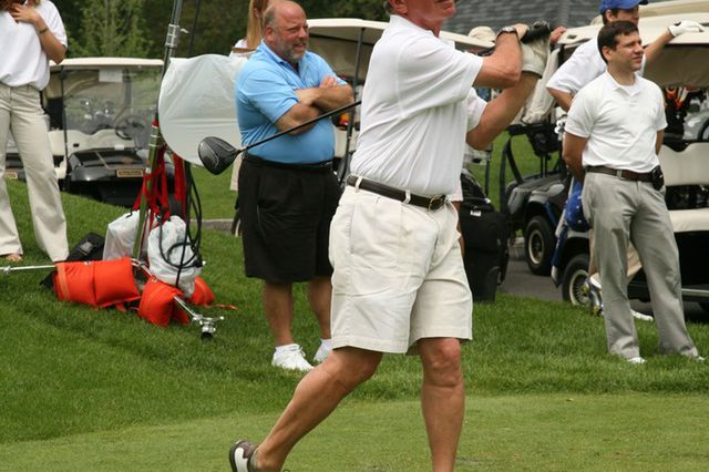 Bloomberg golfing in 2008.